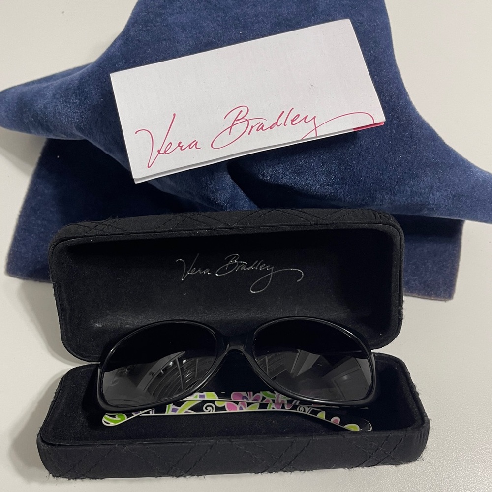 Vera Bradley Women’s Sunglasses - Picture 6 of 6